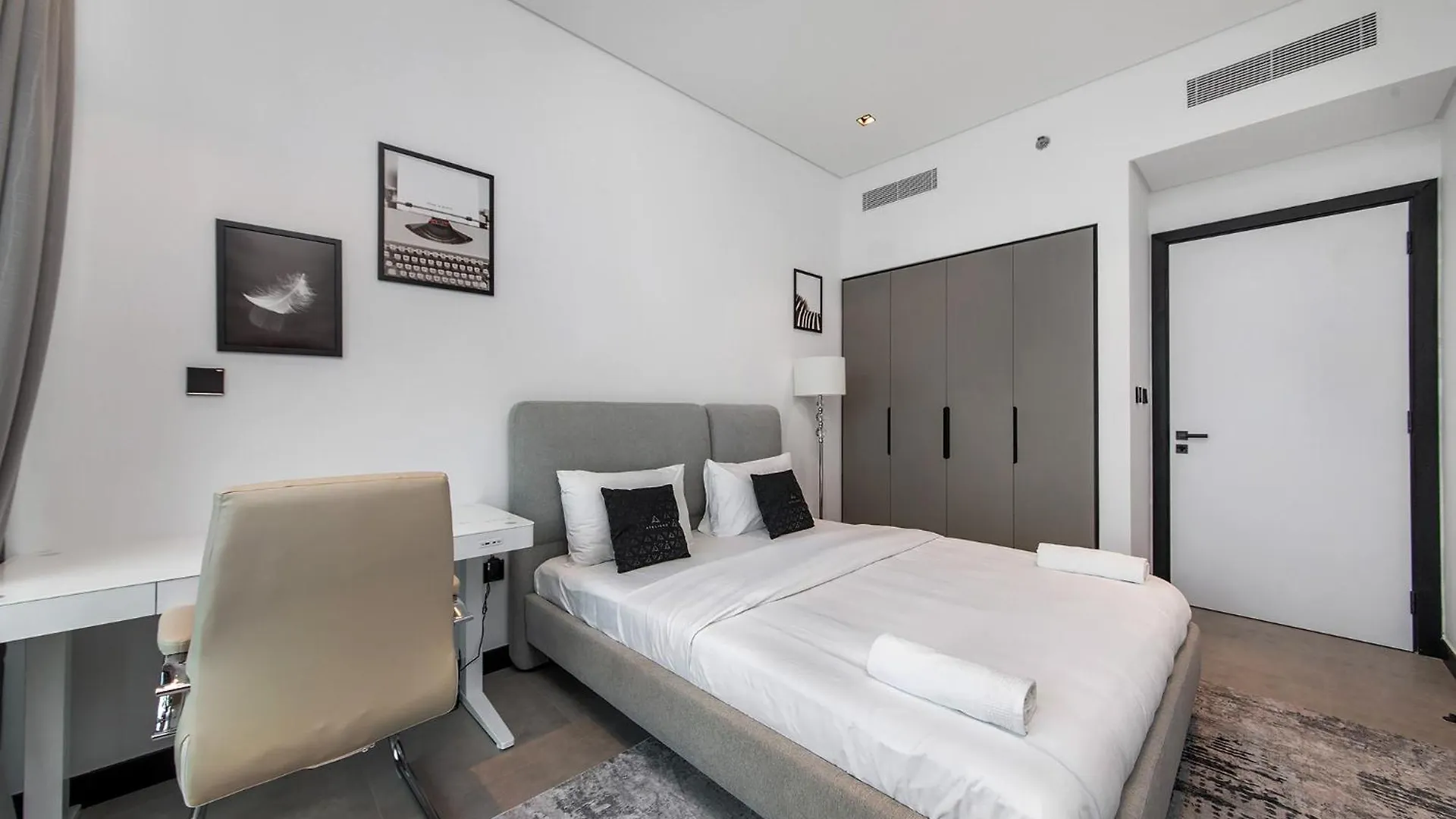 Luxury Apartment With Views Of Burj Khalifa 15 Northside Dubaj 0*,